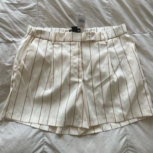 PINSTRIPE WHITE/TAN SHORTS DRESSY/CASUAL NEW WITH TAGS